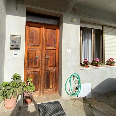 Domuspes Sedilo Exterior foto